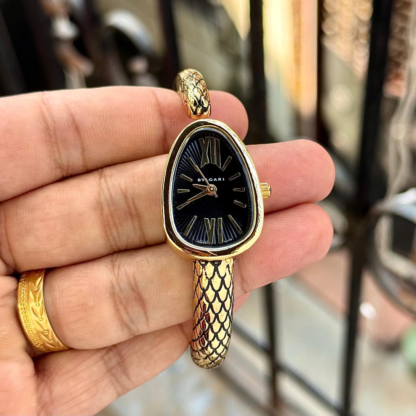 ✅ BVLGARI SERPENTI – THE ICONIC LUXURY SNAKE-INSPIRED TIMEPIECE FOR WOMEN ✅