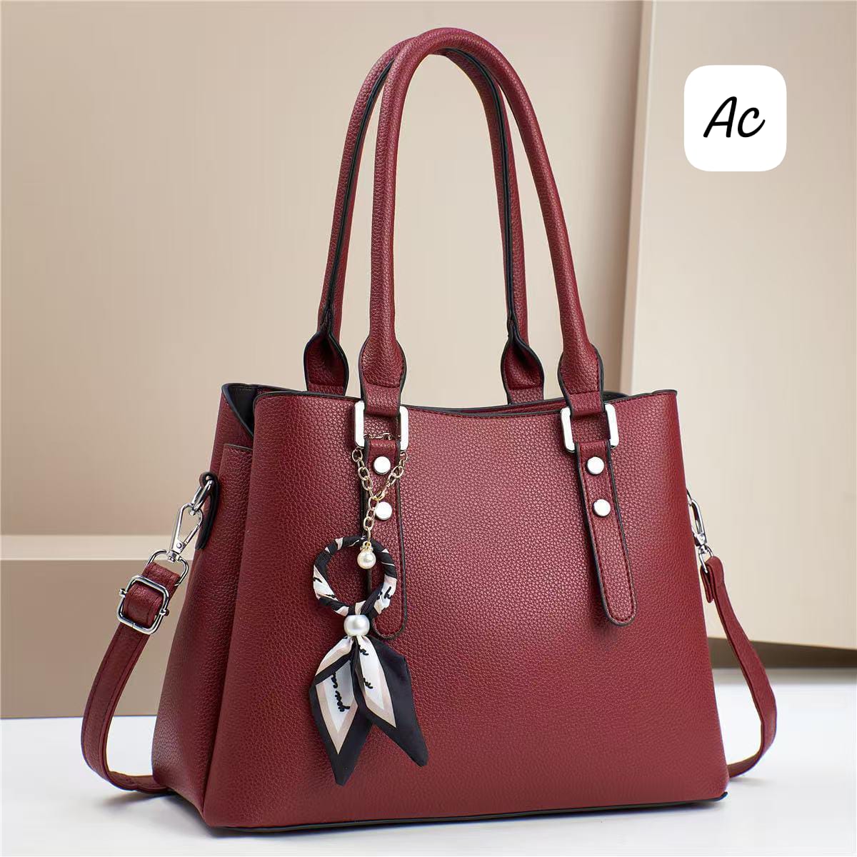 PRADA STYLED PREMIUM CLASSY HANDBAG