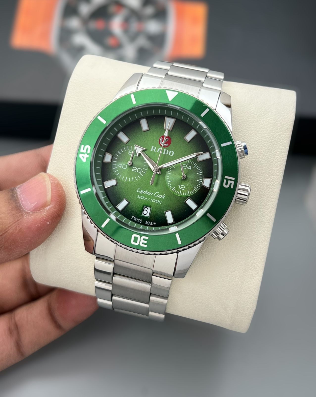 Rado Chronograph elegant Men's Watch (Green Dial)