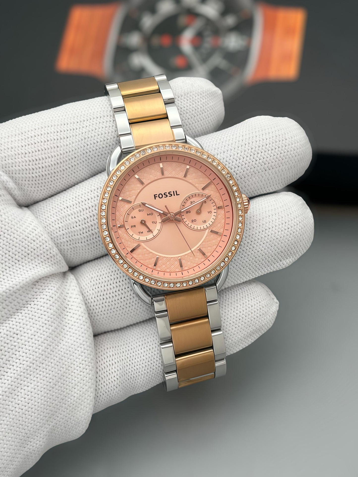 Fossil Hot Selling 🔥🔥Available colours update , on Dimand🔥🔥 (Gold Dial)