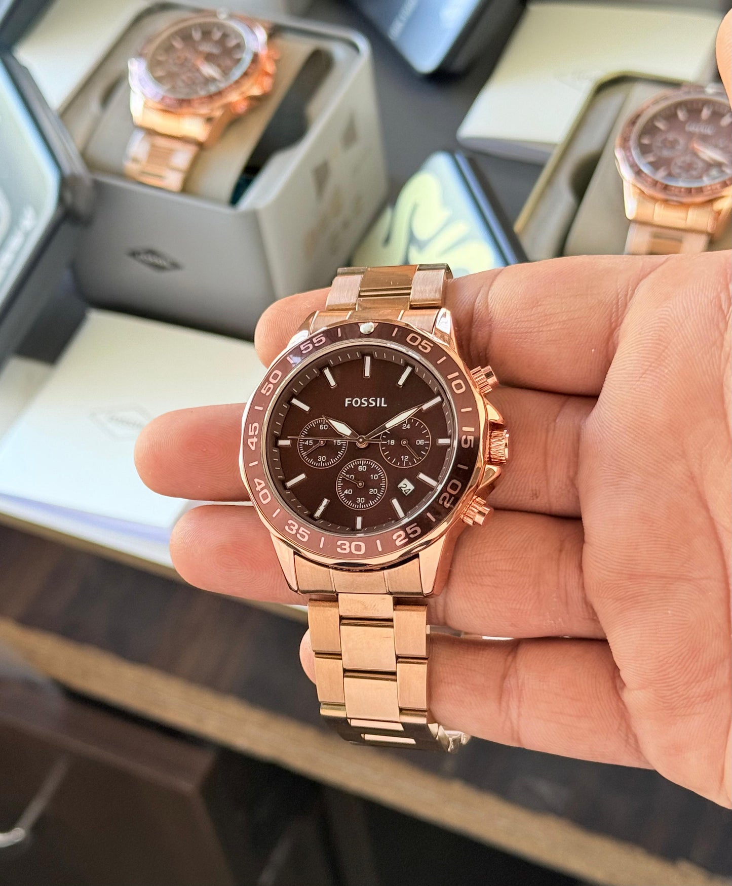 Fossil Bannon timepiece is Expertly Crafted with a Black 3 Link Steel Strap