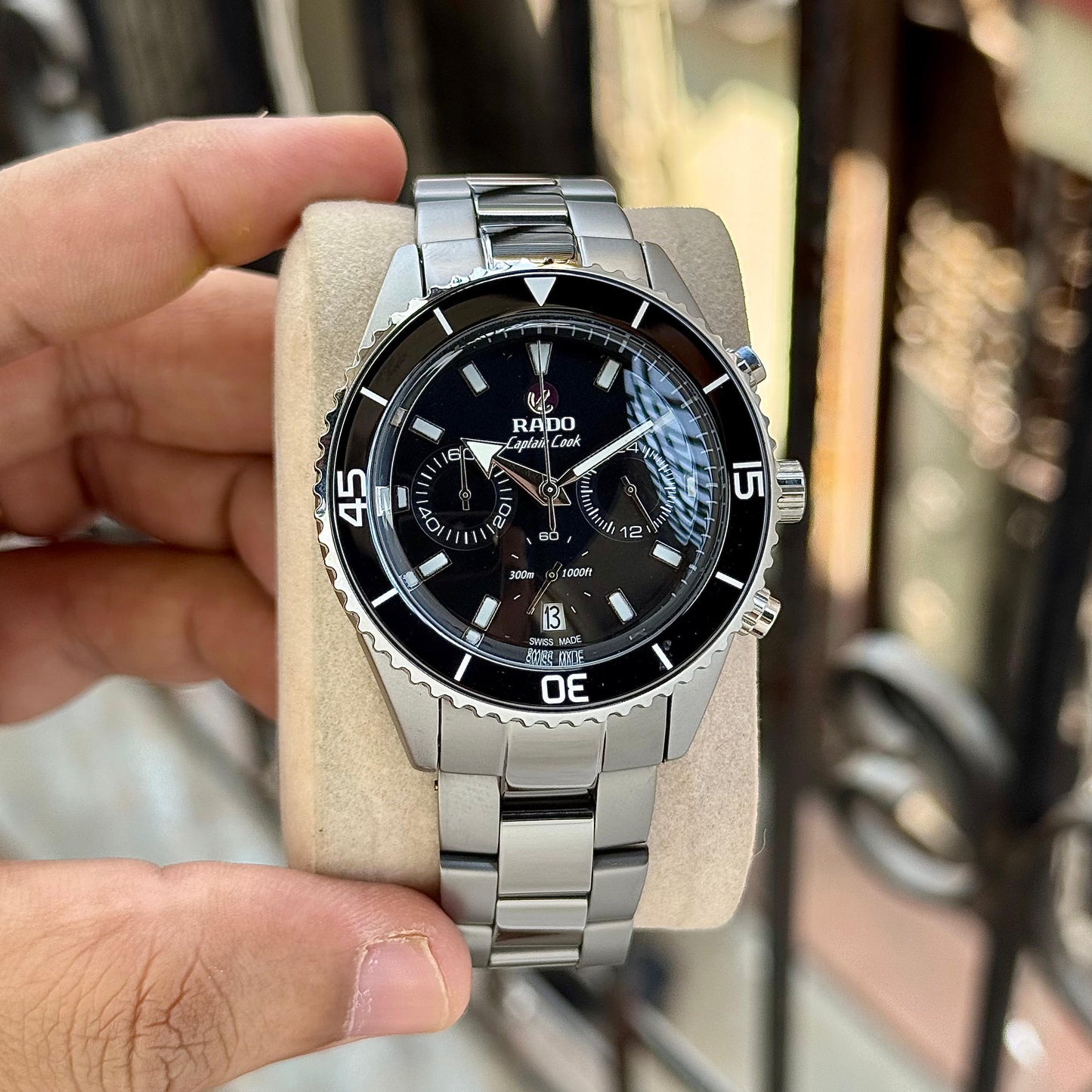 RADO CAPTAIN COOK – HIGH-TECH CERAMIC LUXURY MASTERPIECE ✅