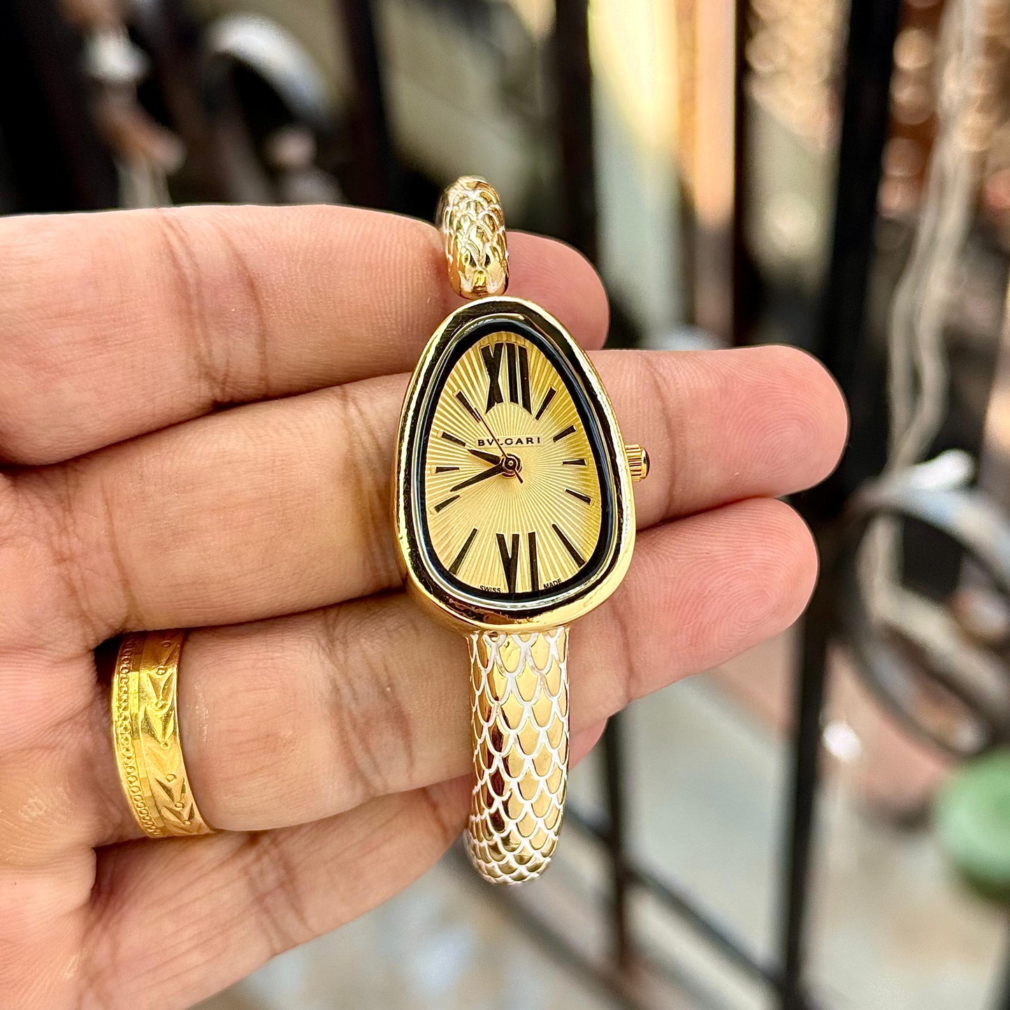 ✅ BVLGARI SERPENTI – THE ICONIC LUXURY SNAKE-INSPIRED TIMEPIECE FOR WOMEN ✅