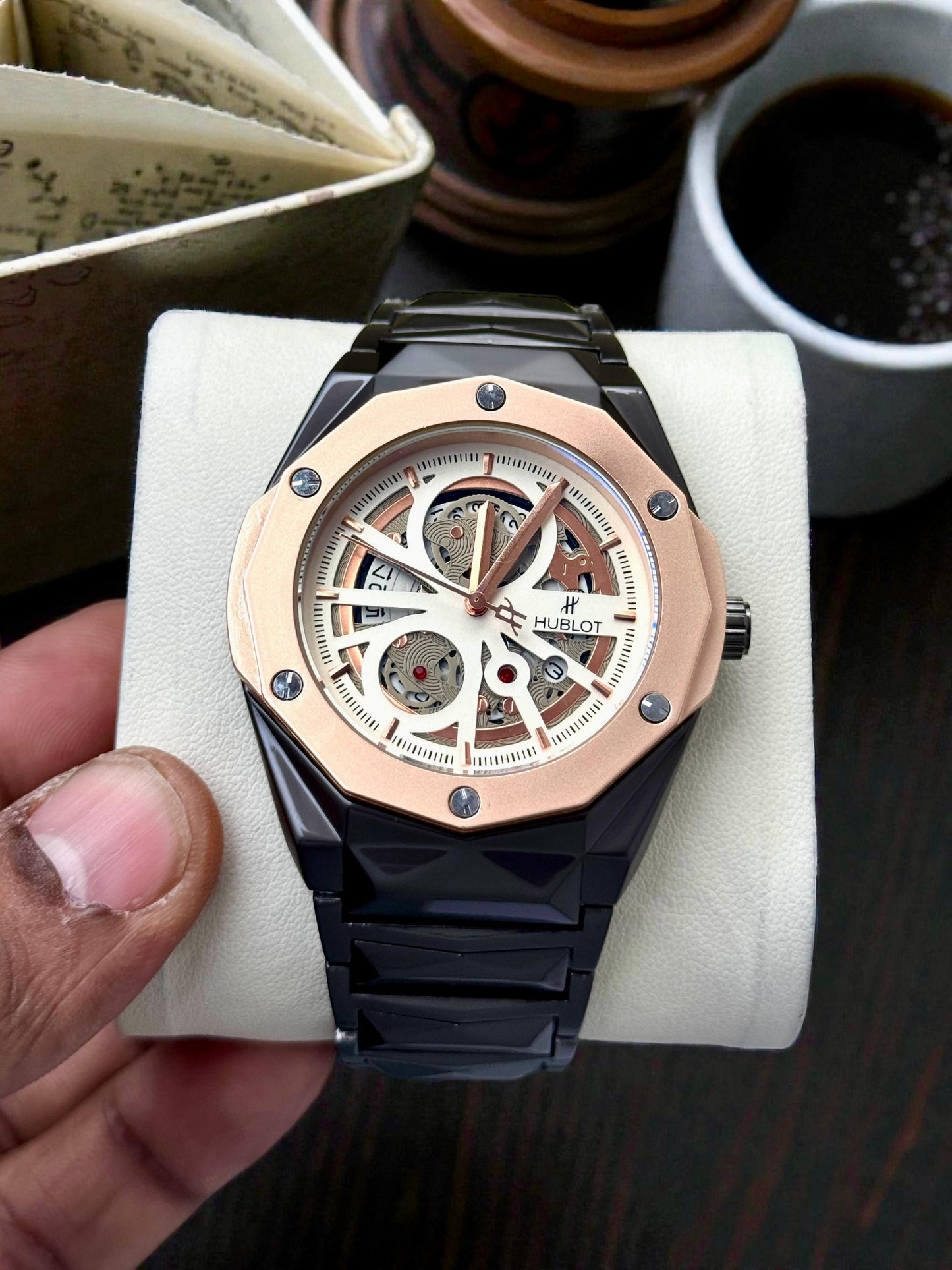 HUBLOT PREMIUM QUALITY MEN'S WATCH