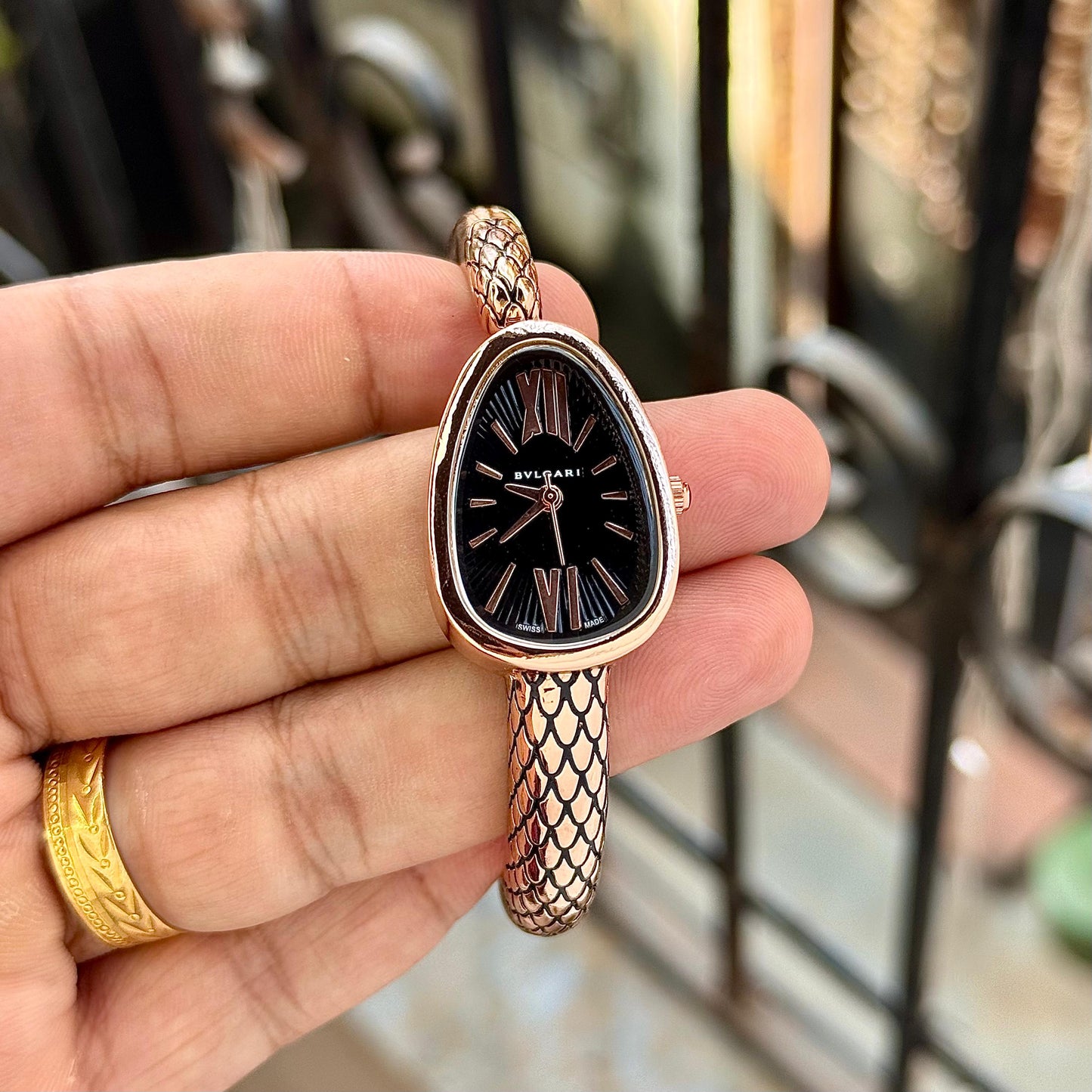 ✅ BVLGARI SERPENTI – THE ICONIC LUXURY SNAKE-INSPIRED TIMEPIECE FOR WOMEN ✅