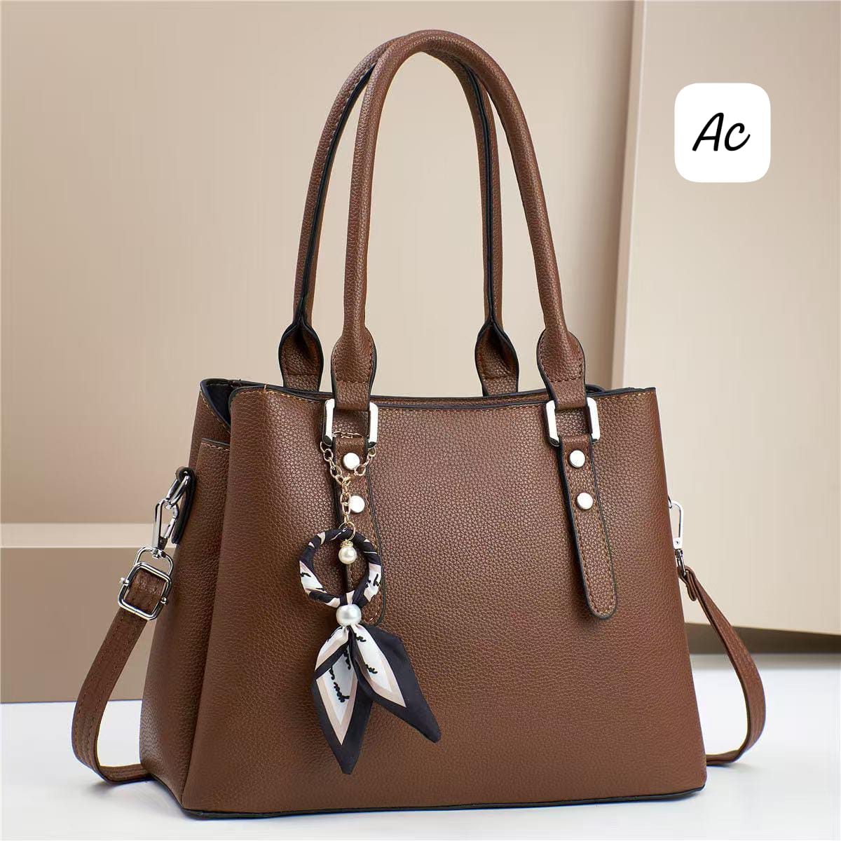 PRADA STYLED PREMIUM CLASSY HANDBAG