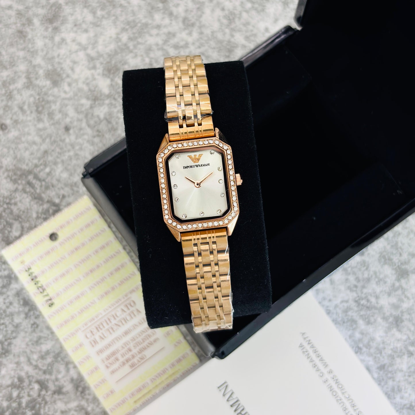 EMPORIO ARMANI ROSA For Her Watches