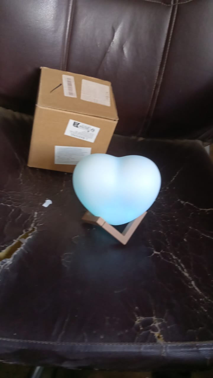 3D Heart Shape Moon Night Lamp with Plastic Stand (13 x12 Cm / 1 Pc) - Springkart 