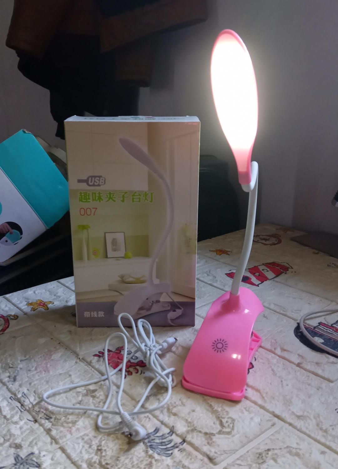 Desk Lamp Adjustable Gooseneck USB Rechargeable 3 modes of Lighting, Reading Lamp for Dorm White, Study Desk lamp Suitable for Girls College Bedroom Reading - Springkart 