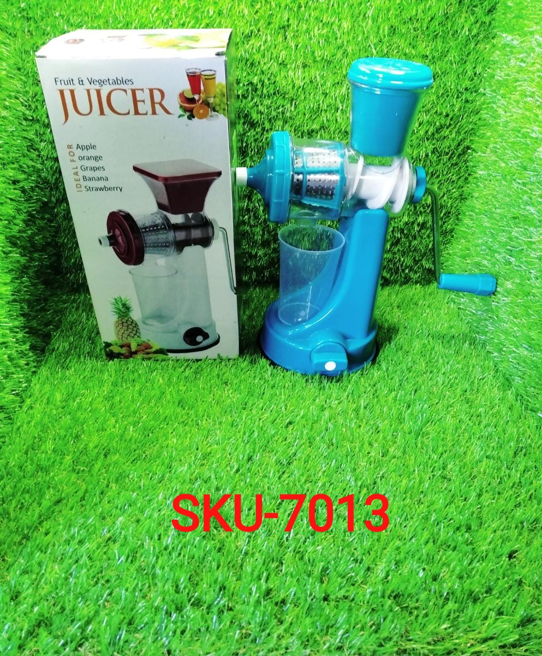 Manual Fruit Vegetable Juicer with Strainer (Multicolour) - Springkart 