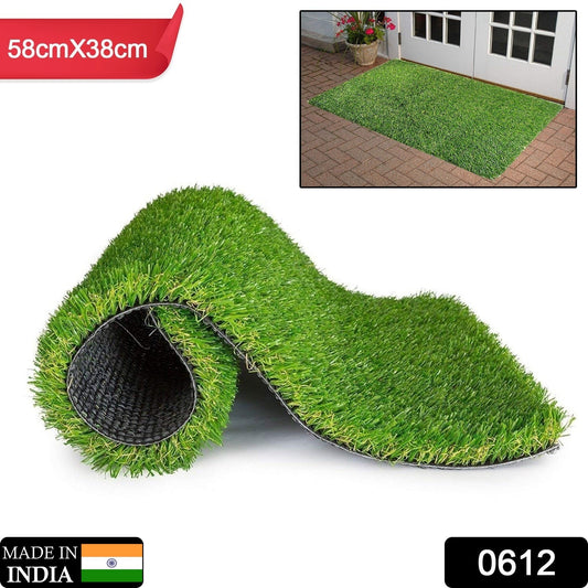 Artificial Grass for Balcony Or Doormat, Soft and Durable Plastic Turf Carpet 58x38cm - Springkart 