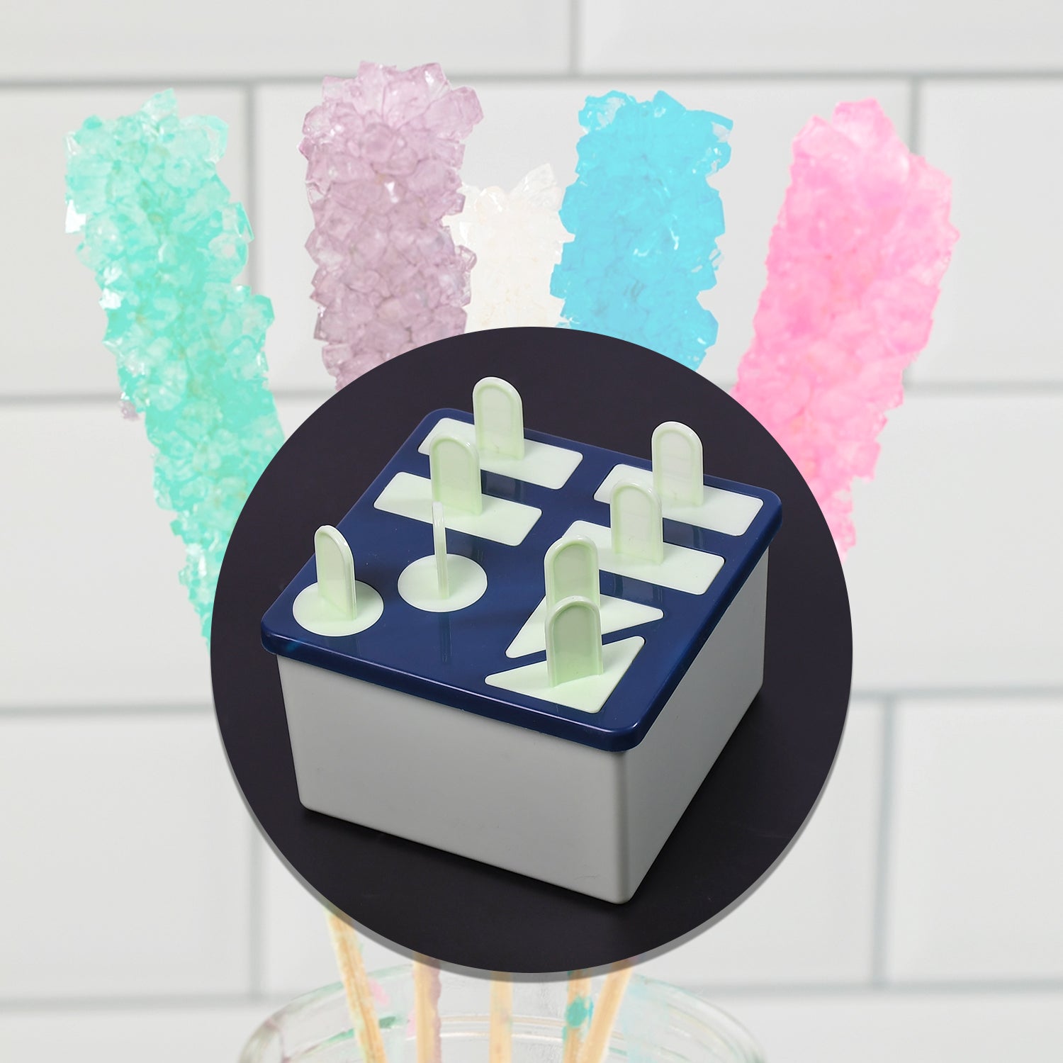 Plastic Kulfi Mold, Kulfi Molds 8 pcs Tray Ice Cream Mold Reusable Frozen Kulfi Maker Popsicle Sticks Lolly Ice Popsicle Candy Mold for Children - Springkart 
