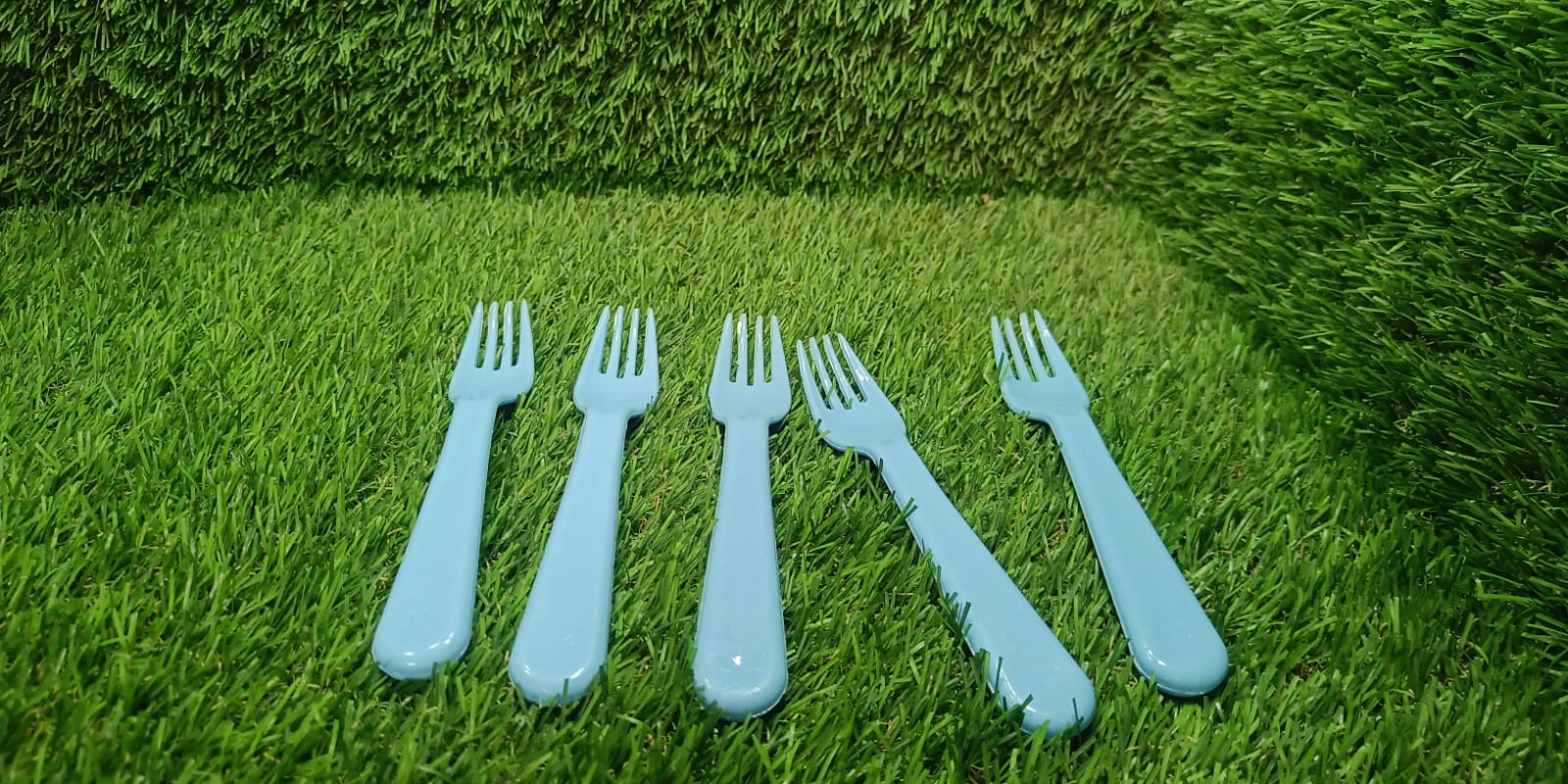 Reusable Premium Heavy Weight Plastic Forks, Party Supplies, One Size, plastic 5pc Serving Fork Set for kitchen, Travel, Home (5pc) - Springkart 