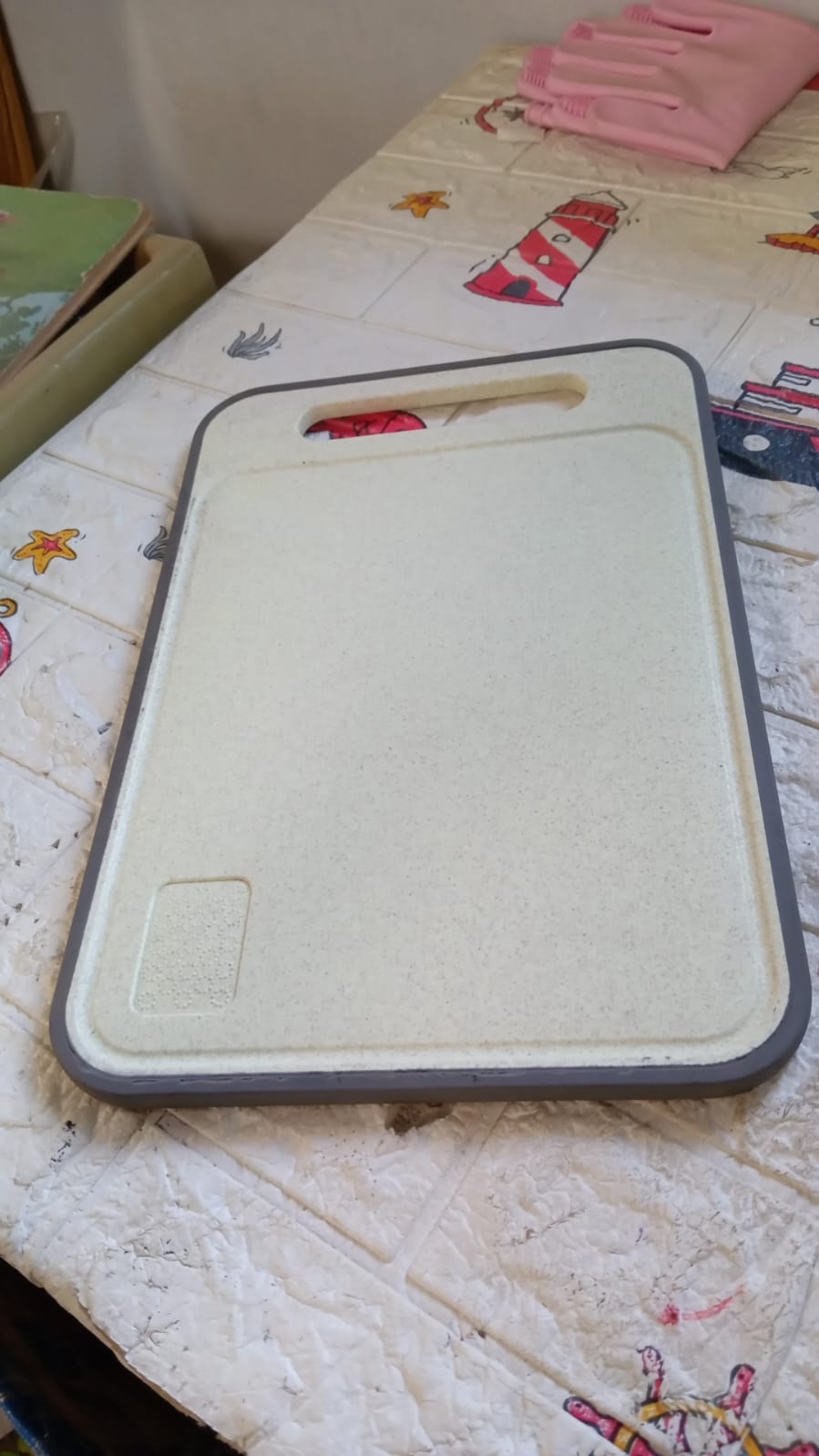 Plastic Chopping Board (Large): 37x25cm, Multipurpose Cutting Board - Springkart 