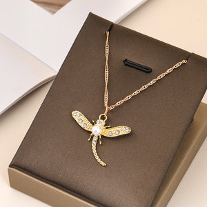 Diamond Studded Dragonfly Necklace (Random Color)