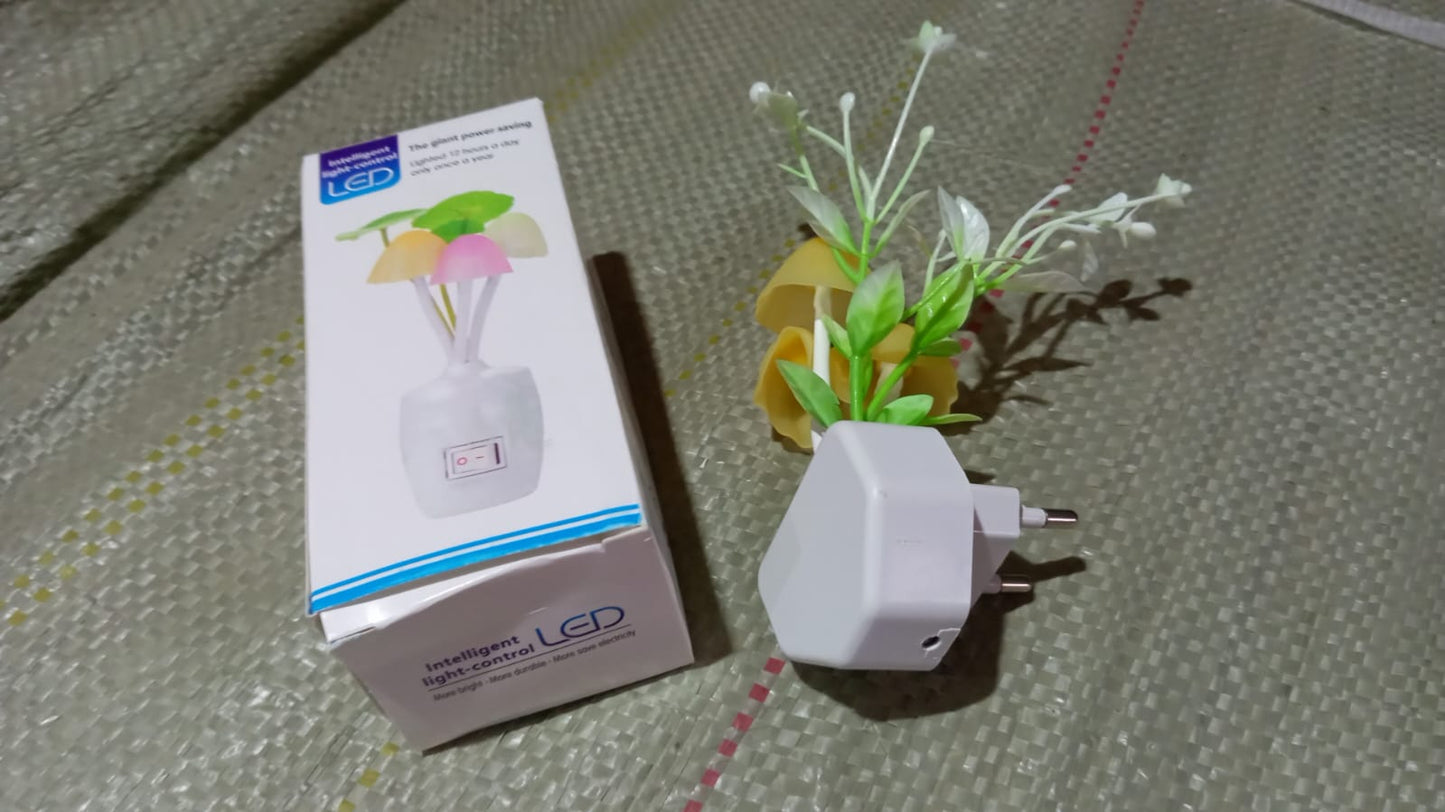 Fancy Color Changing LED Mushroom Night Light Kids Beautiful Color LED Illumination Automatic On / Off Light Sensor Night Lamp - Springkart 