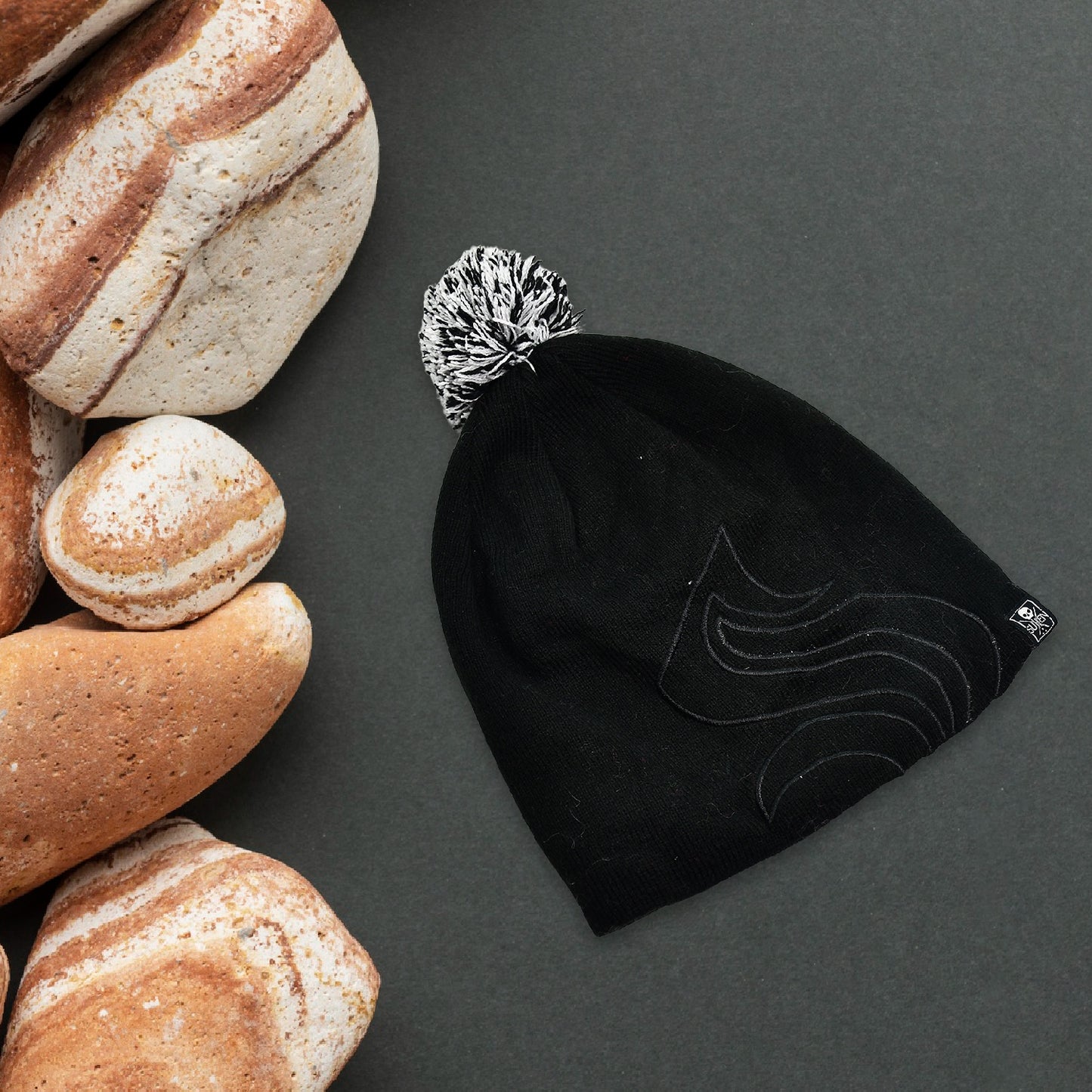 6341 Mens And Womens Skull Slouchy Winter Woolen Knitted Black Inside Fur Beanie Cap. - Springkart 