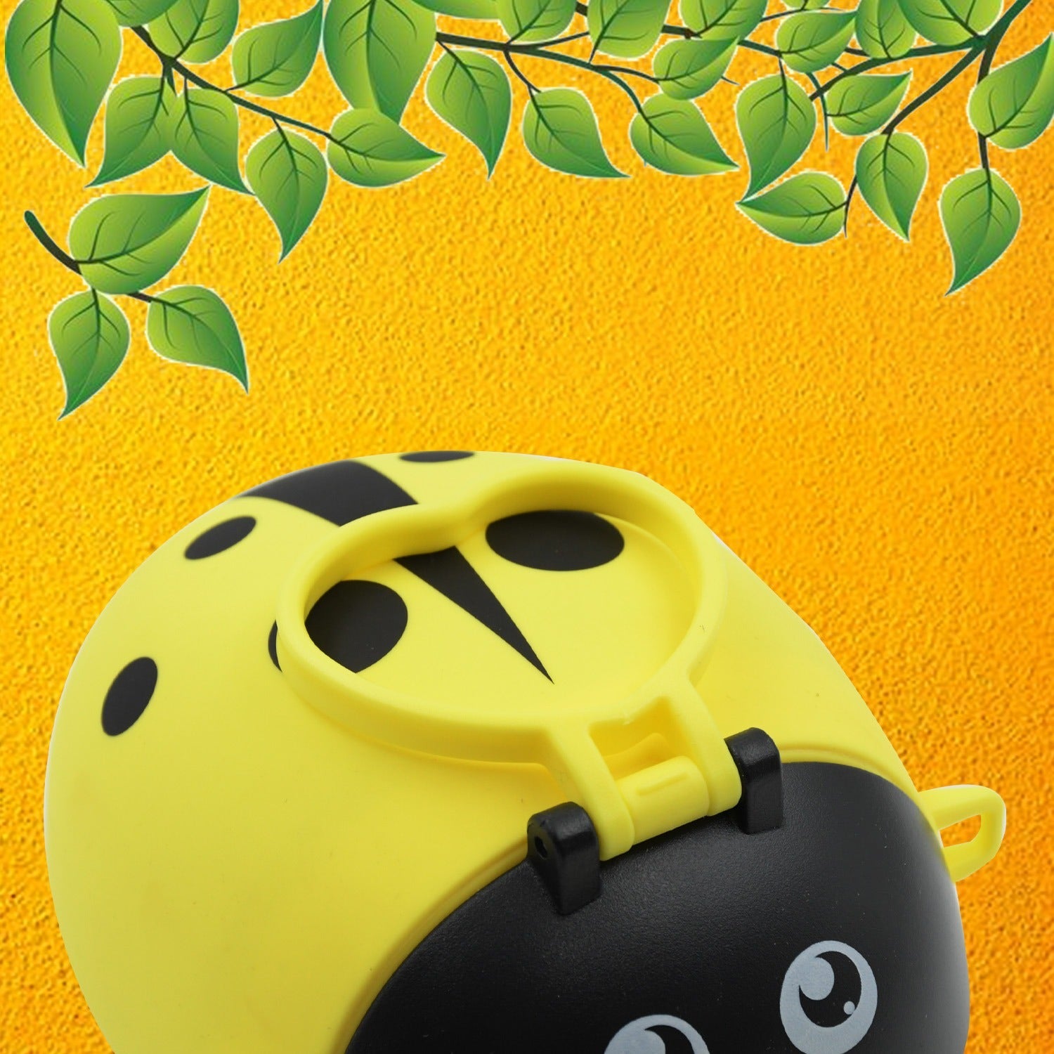 Cute Plastic Bug Shape Water Bottle with adjustable shoulder strap, 4 wheel & Straw, portable drinking cup Water Bottle For Kids | Water Bottle | Return Gift For Kids | Water Bottle With Straw | School Kinds Water Bottle (1 Pc) - Springkart 