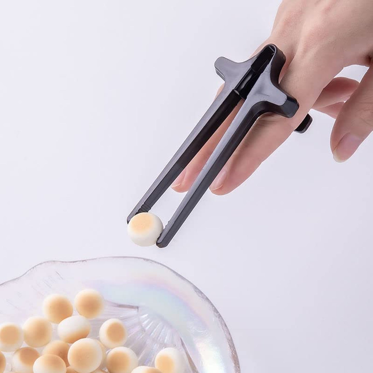 Plastic Finger Chopsticks For Gamers Snack Clips (1 Pc) - Springkart 