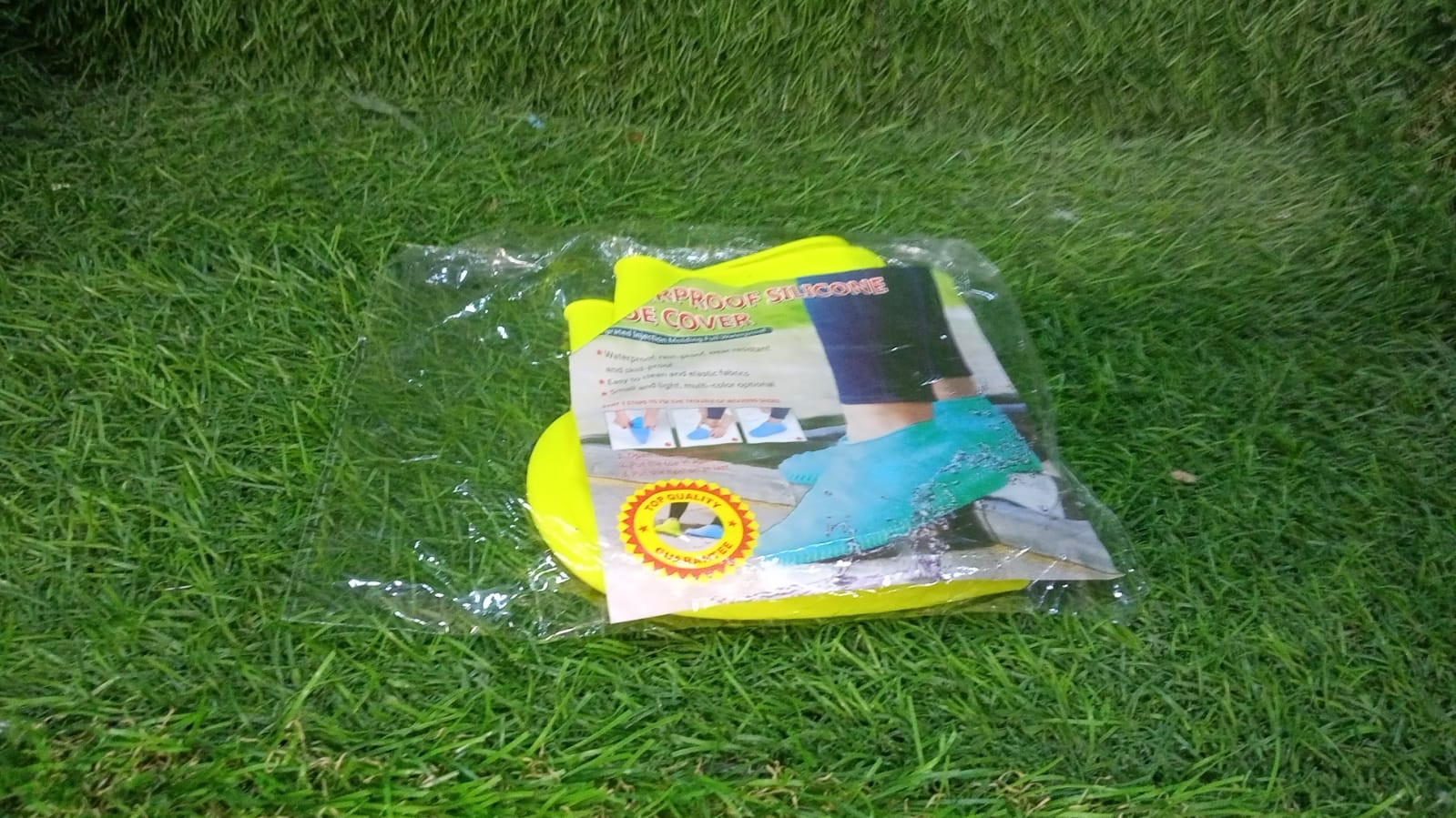 Small Silicone Shoe Covers: Waterproof & Anti-Skid for Rain & Bike - Springkart 