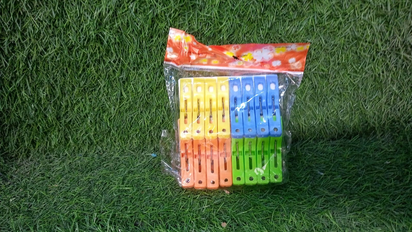 MULTIFUNCTION PLASTIC HEAVY QUALITY CLOTH HANGING CLIPS, PLASTIC LAUNDRY CLOTHES PINS SET OF 16PC - Springkart 