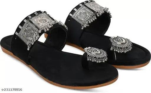 Attractive Women Flats Footwear