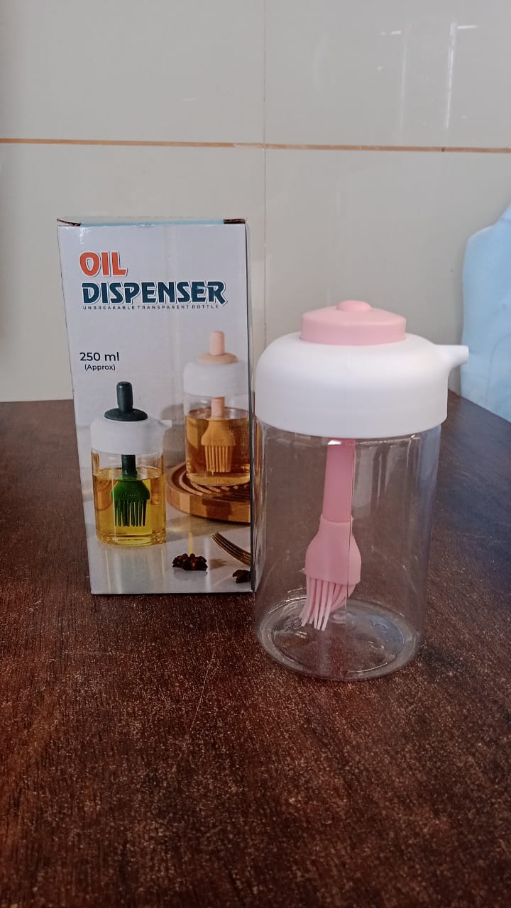 Oil Dispenser with Silicone Oil Brush (1 Pc / With Brush / 250 ML Approx) - Springkart 