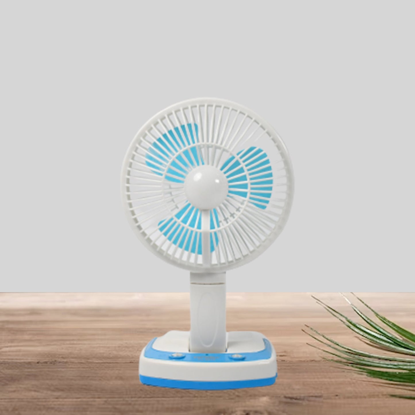 PORTABLE LED LIGHT WITH MINI FAN- YJ 5570 (Battery Not Include) - Springkart 
