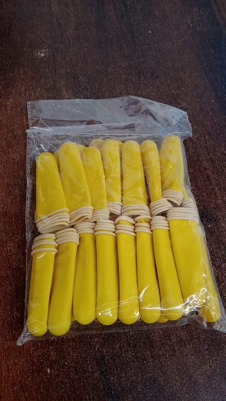 Finger Caps, Silicone Finger Protectors Sleeves (Finger Cots / 145 Pcs Set Approx) - Springkart 