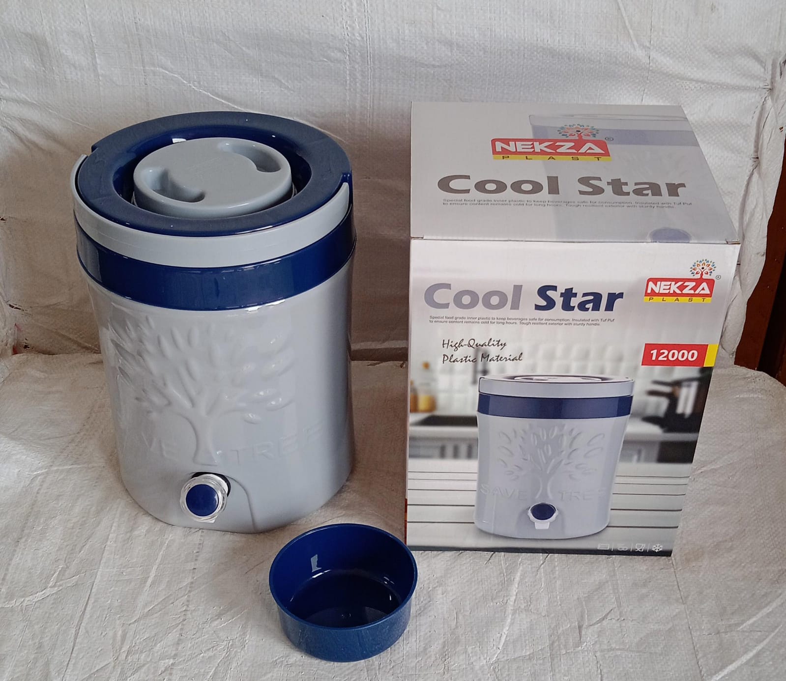 Insulated Water Jug with Tap (12000ml): Leakproof, Travel Cooler - Springkart 