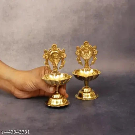 Brass Diya for Pooja, Shanku Chakra Deepam (Set of 2 Gold)