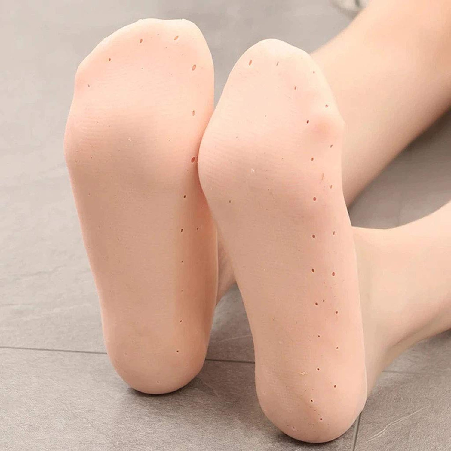 Anti-crack Full Length Silicone Foot Protector Moisturizing Socks (1 Pair Mix Size) - Springkart 