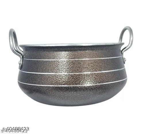 Essential Sauce Pots & Handis