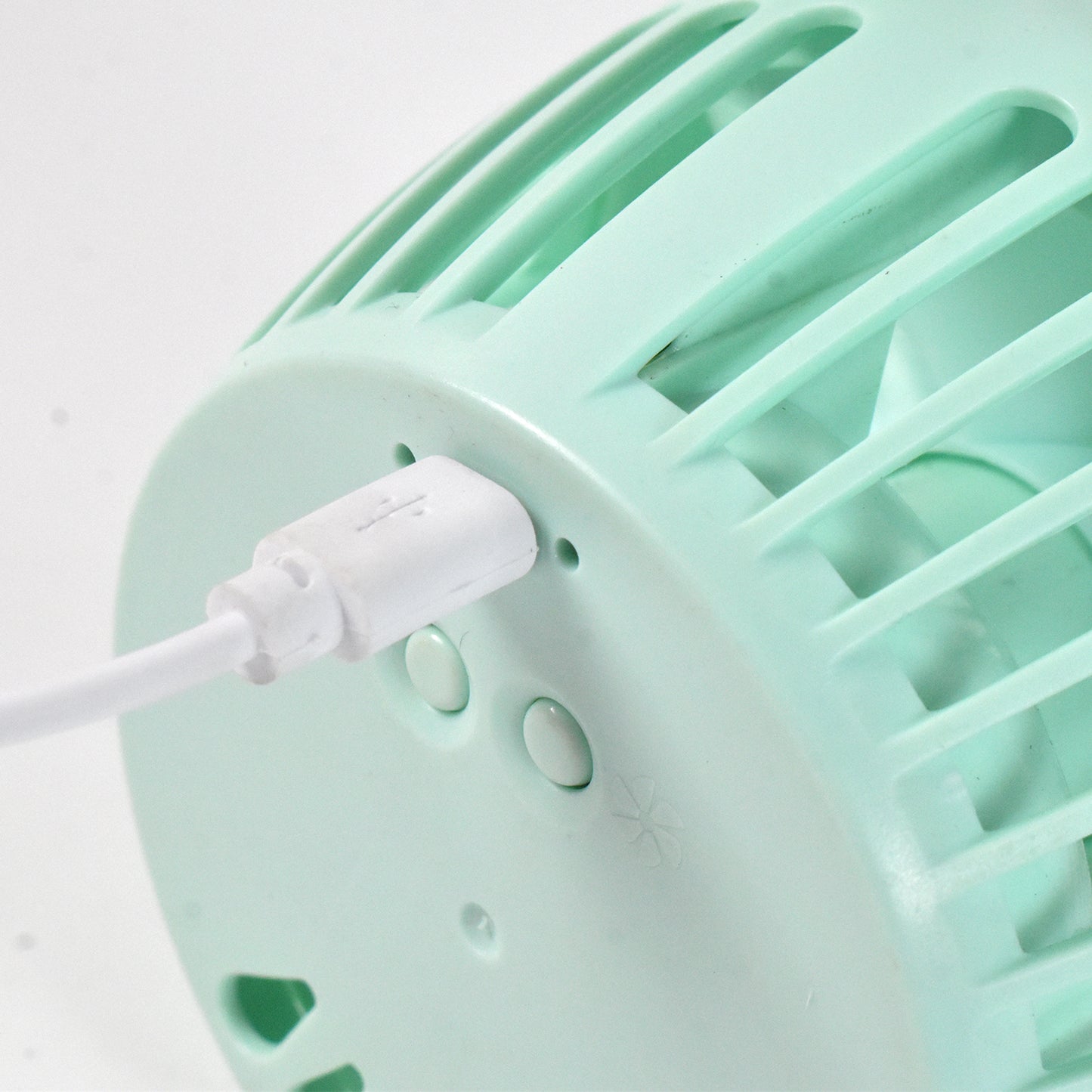 Usb Desk Fan (1 Pc Plastic) - Springkart 