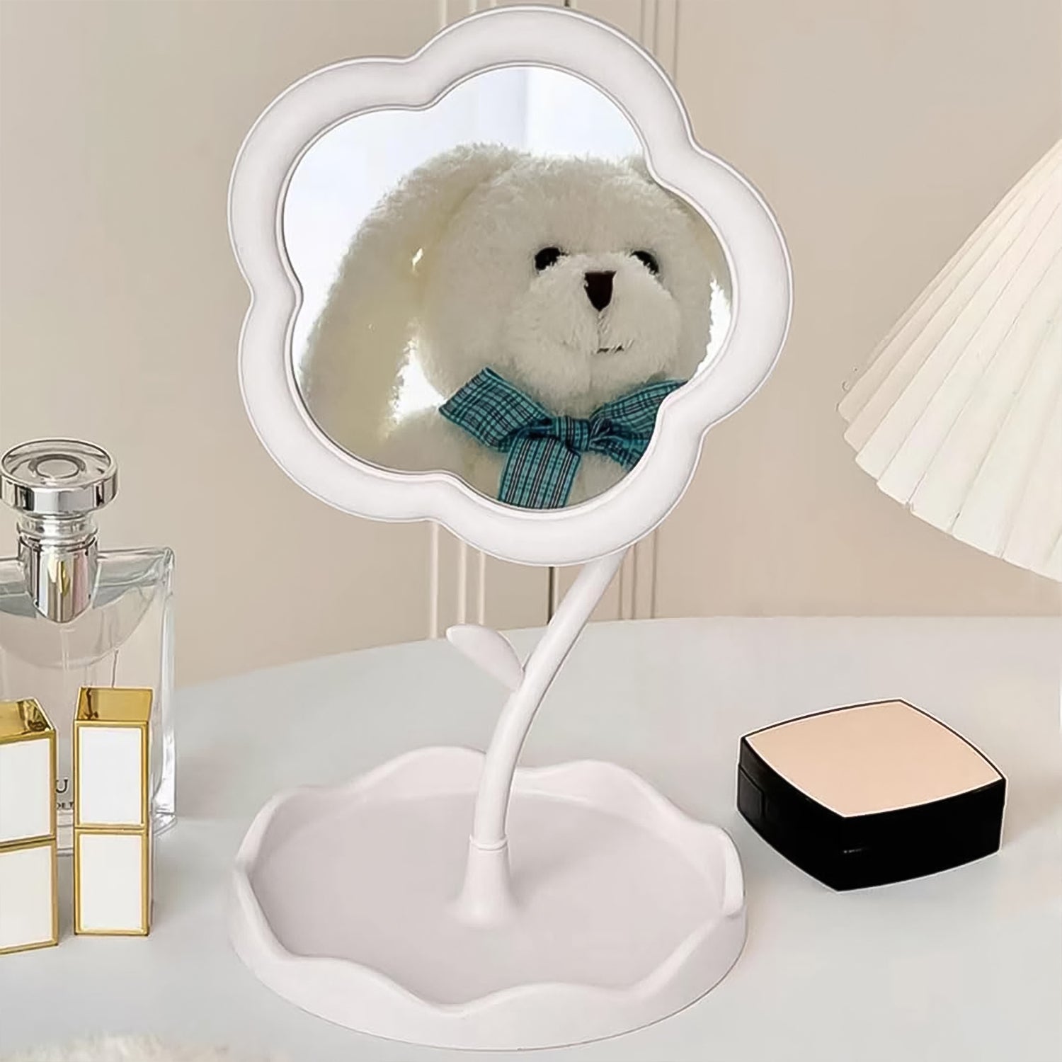 Flower-shaped Makeup Mirror Rotatable Makeup Mirror With Tray Table Vanity - Springkart 