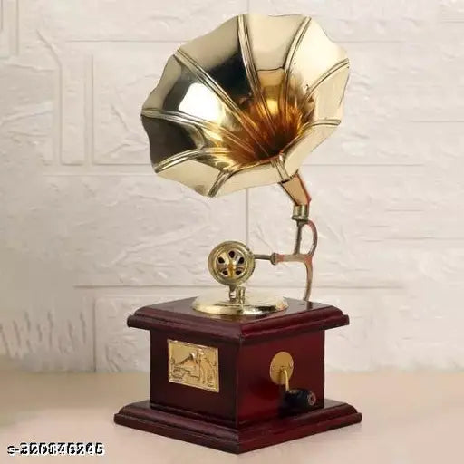 Brass Gramophone Showpiece for Home Decor Antique Wooden Vintage Brass Showpiece