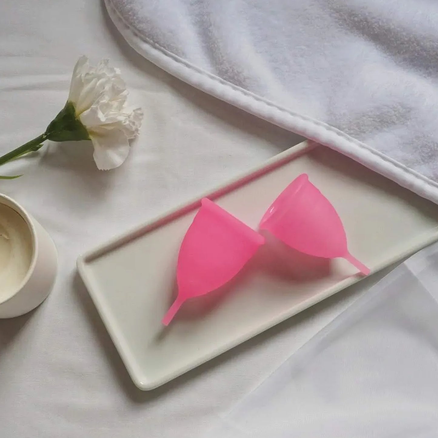 6112b Reusable Menstrual Cup Used By Womens And Girls During The Time Of Their Menstrual Cycle - Springkart 