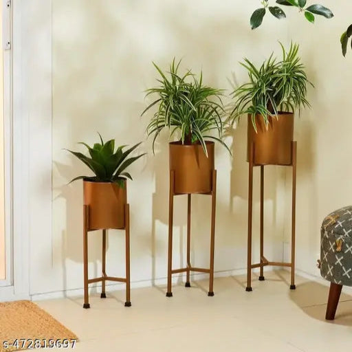 Metal Planters Pot Holder (Round Base) with Metal Plant Stand (Gold, Set of 3) | Tall Indoor Plant Stand with Planter Pot, suited for indoor/outdoor Plant stande  Planter stande with pot Metal planter