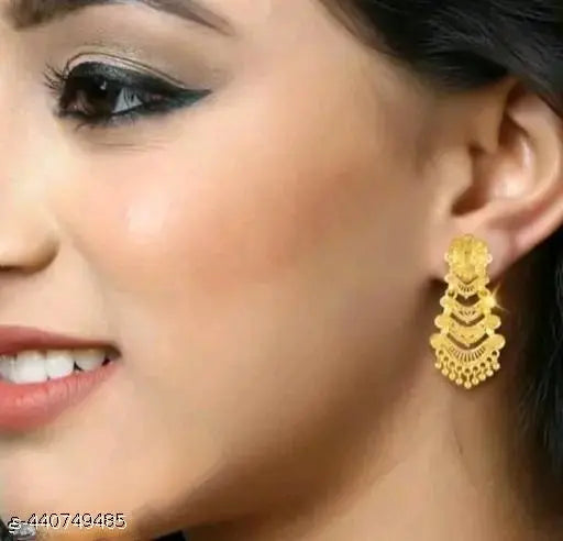 Latest Fashionable Earrings and Studs for Women