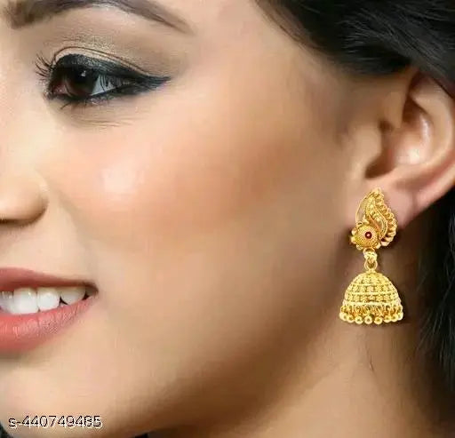 Latest Fashionable Earrings and Studs for Women