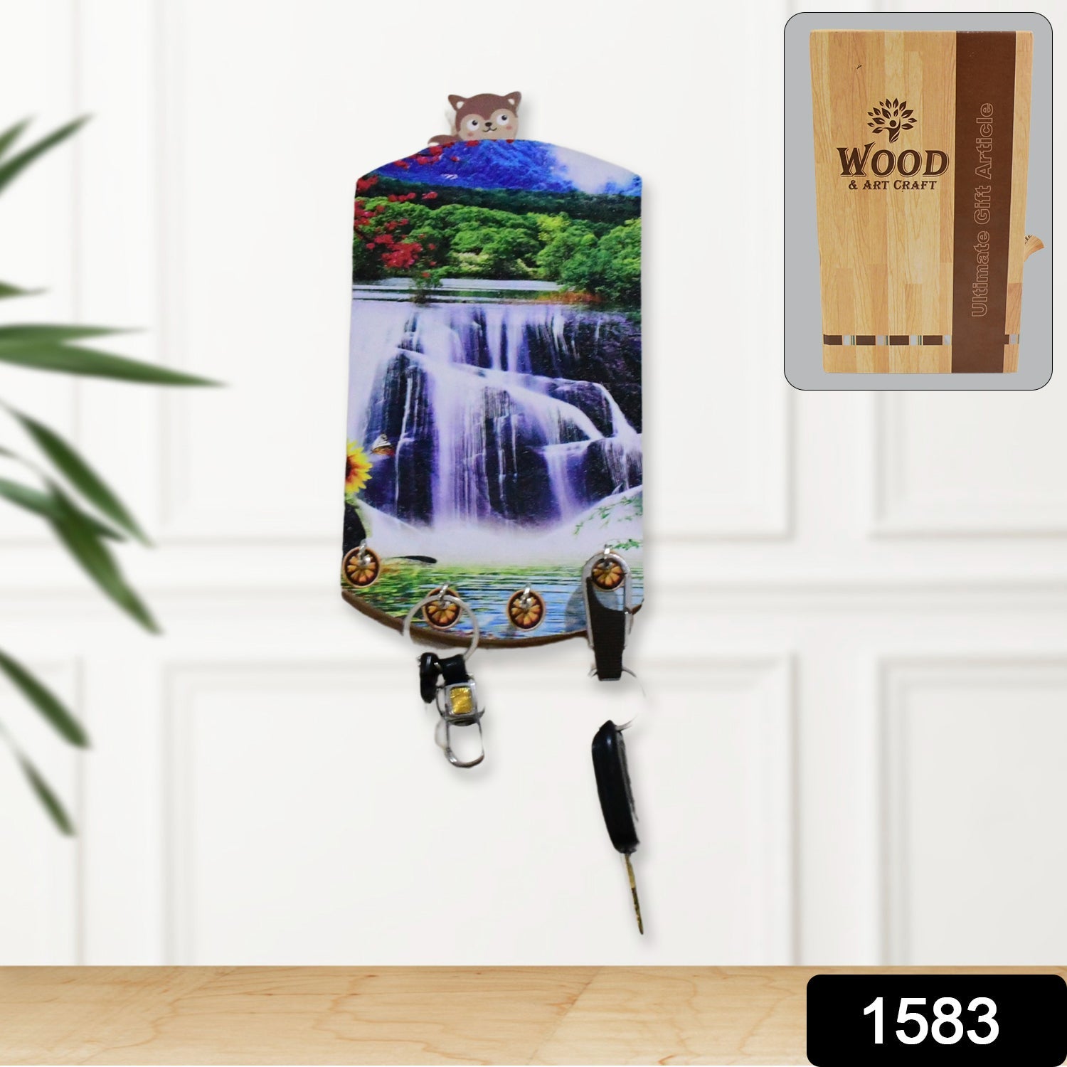 Decorative Wooden Vertical Scenery with Hooks for Wall Hanging - Springkart 