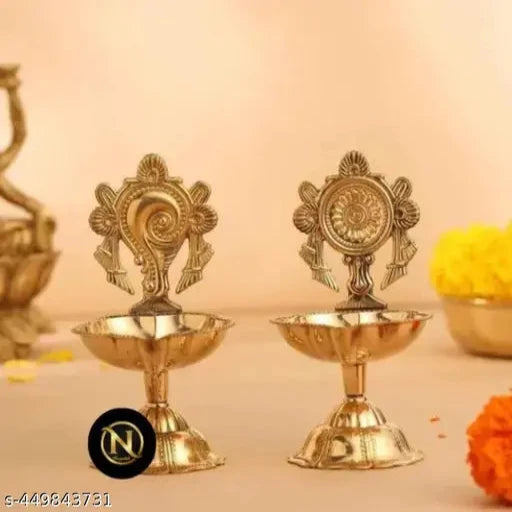 Brass Diya for Pooja, Shanku Chakra Deepam (Set of 2 Gold)