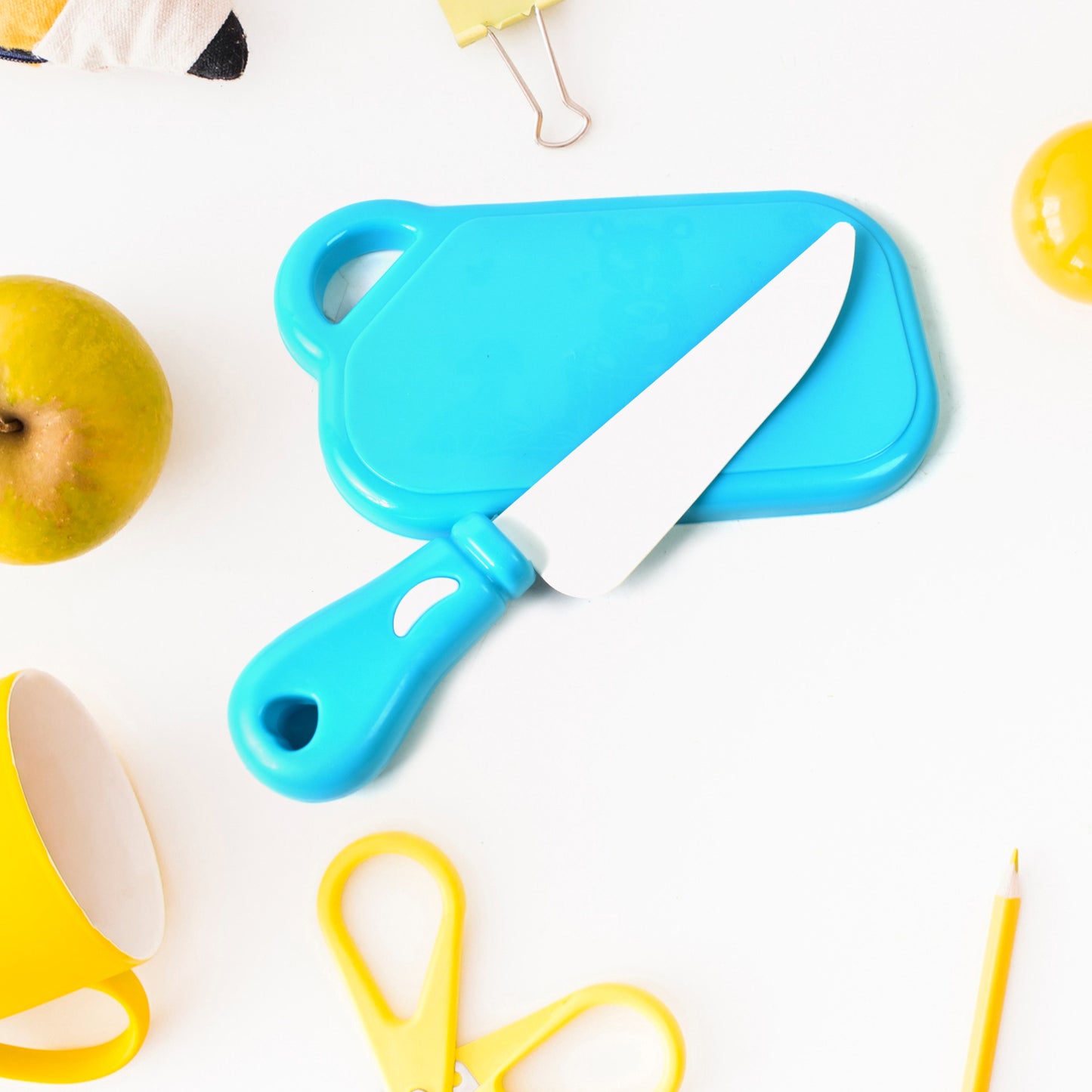 Realistic Slice-able Fruits And Vegetables Cut In 2 Part Play Toy Set - Springkart 
