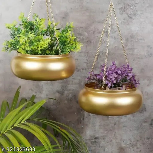 Metal Planter Heavy Duty Metal Indoor and Outdoor Planter for Home Decor | Vertical Garden Hanging Decor