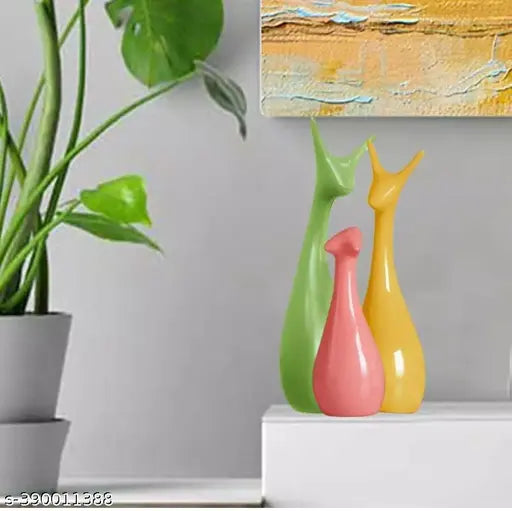 EARTHYSTONE Modern Lucky Deer Family Set – Elegant Ceramic Decorative Statues with Piano Finish – Yellow, Pink & Green – Home & Office Table Décor – Gift Showpiece (Set of 3)