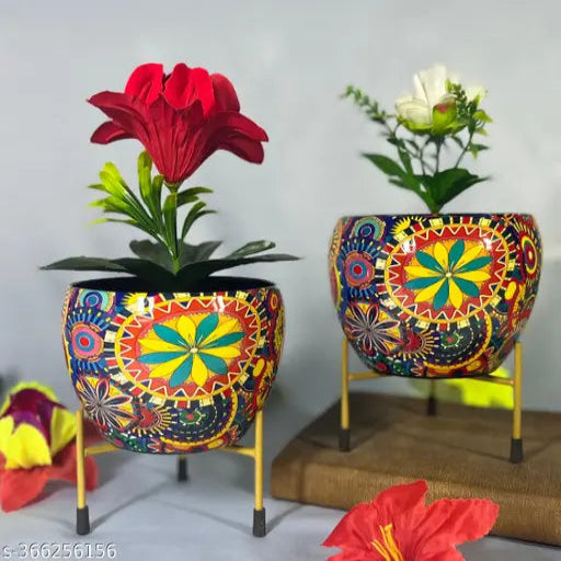 E-Trends Multicolour Metal Pot with Stand, Rust-Free Powder Coating, Indoor Outdoor Use, Home Office Decor, Plants Not Included, Pot Size: 10 * 13cm, Stand Height: 7.5cm