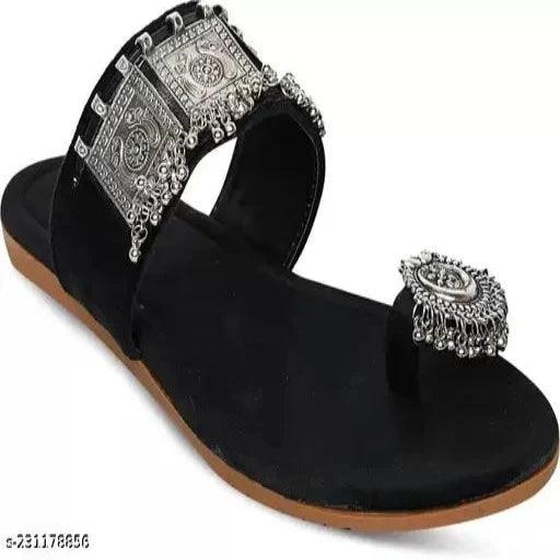 Attractive Women Flats Footwear