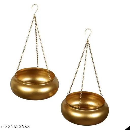 Metal Planter Heavy Duty Metal Indoor and Outdoor Planter for Home Decor | Vertical Garden Hanging Decor