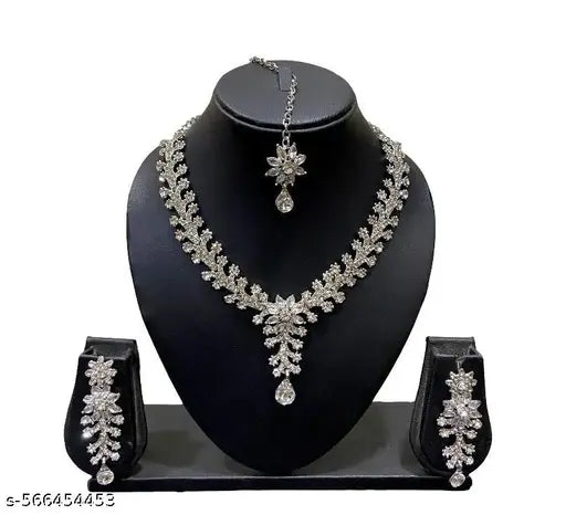 White Silver Plated Jewellery Set For Women (1433)