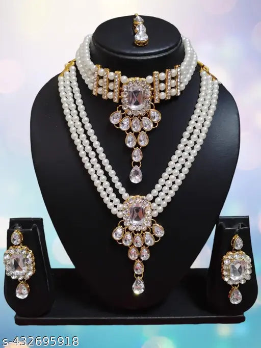 The Stunning Rock combo necklace set with earrings and maang tika